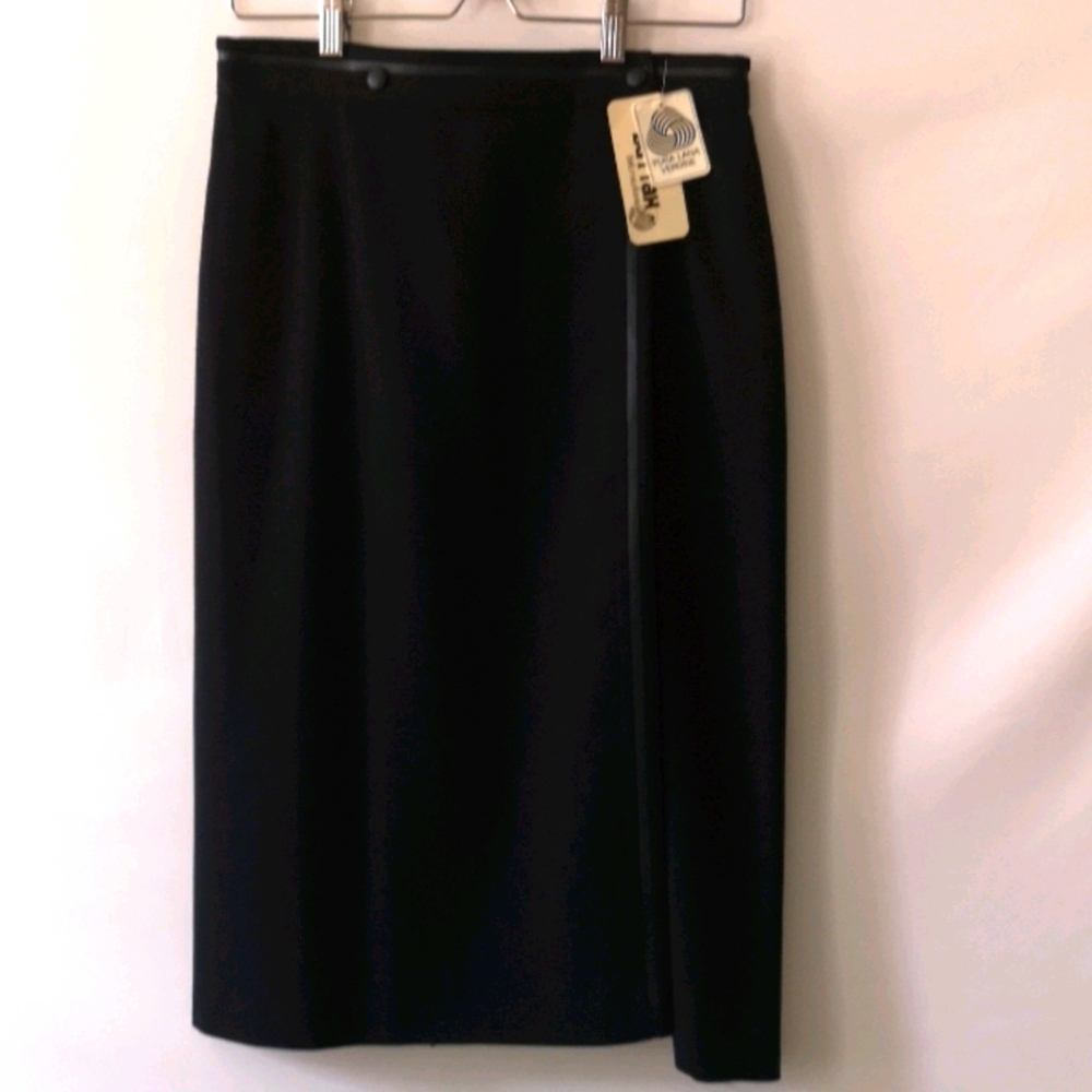 Vintage (w tags) Pure Wool Wrap Skirt, Navy, Lined